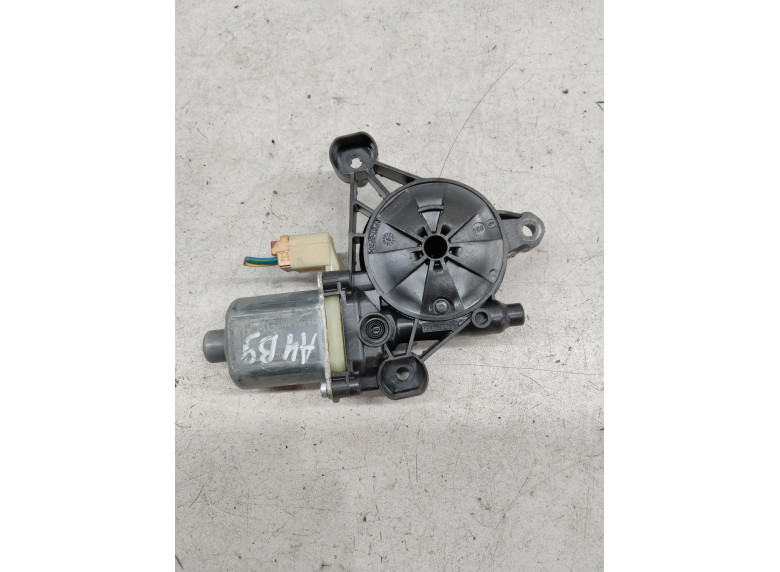 Моторчик стеклоподъемника задний правый к Audi A4, 2020г.