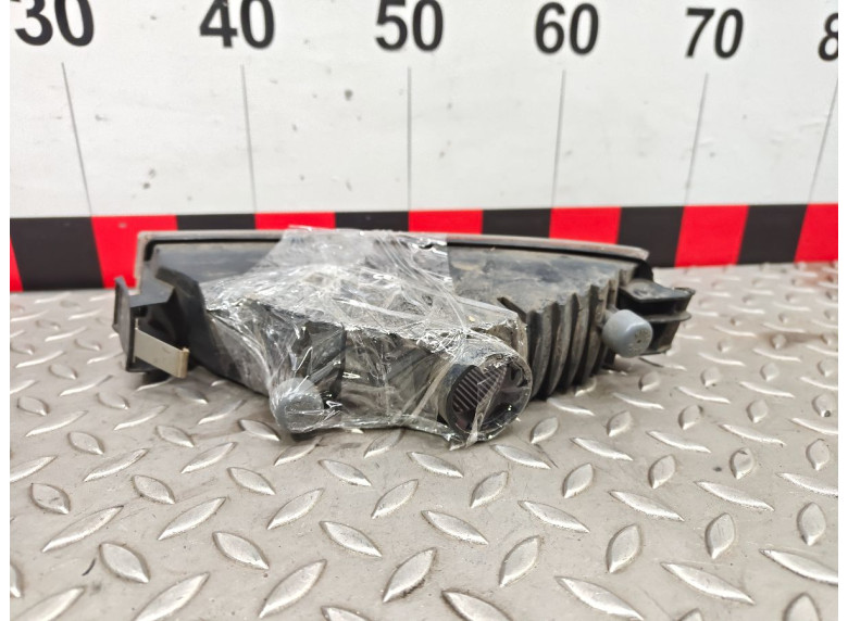 Поворотник правый к Renault Master, 2009г.