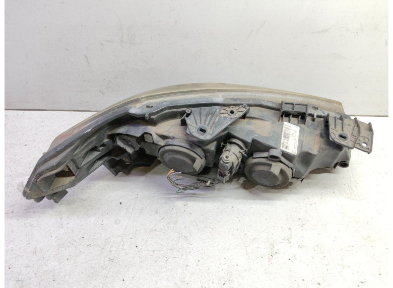 Фара левая к Renault Laguna, 2005г.