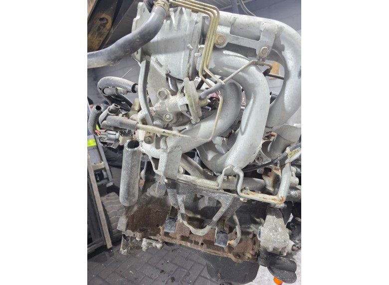 Двигатель к Двигатель к Mitsubishi SpaceStar undefined г. Space Star