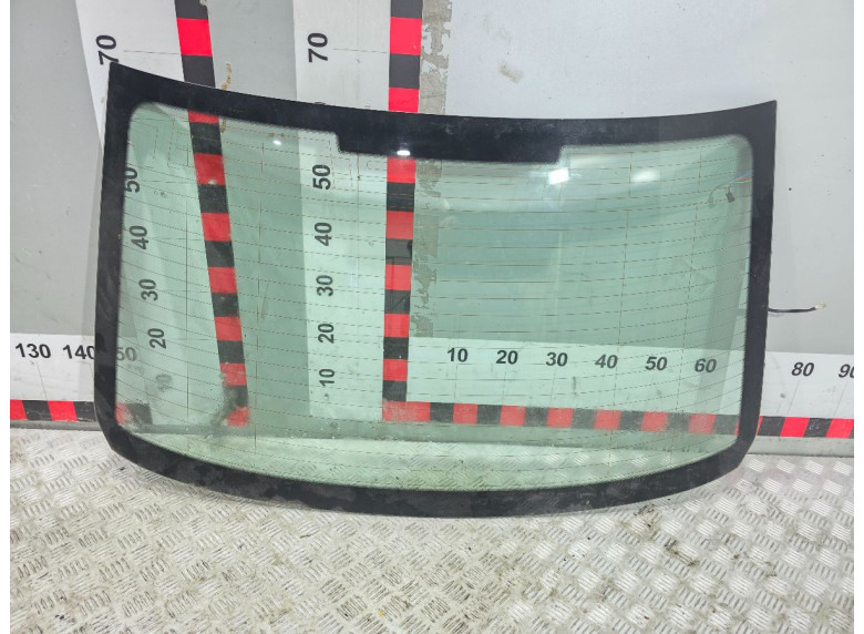 Стекло заднее к Audi A4, 2021г.