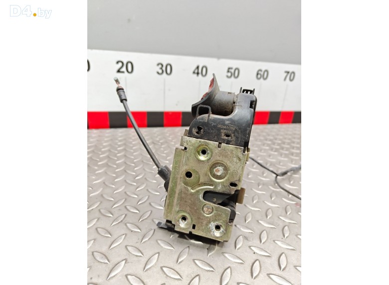 Замок двери передней левой к Renault Laguna undefined г.