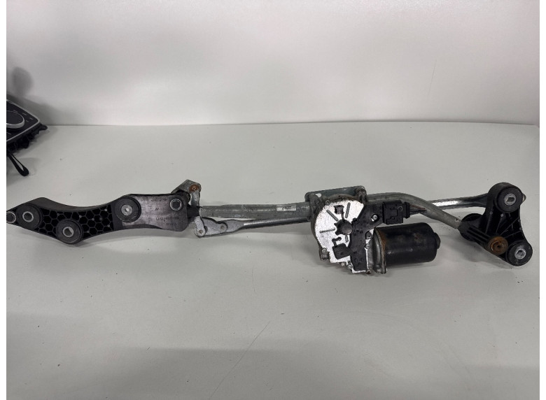 Механизм стеклоочистителя (трапеция дворников) к Механизм стеклоочистителя (трапеция дворников) к BMW 5E60/E61 undefined г. 5 E60/E61