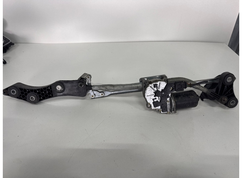 Механизм стеклоочистителя (трапеция дворников) к Механизм стеклоочистителя (трапеция дворников) к BMW 5E60/E61 undefined г. 5 E60/E61