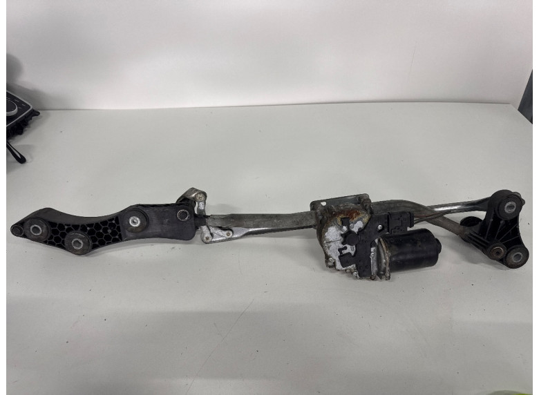 Механизм стеклоочистителя (трапеция дворников) к Механизм стеклоочистителя (трапеция дворников) к BMW 5E60/E61 undefined г. 5 E60/E61