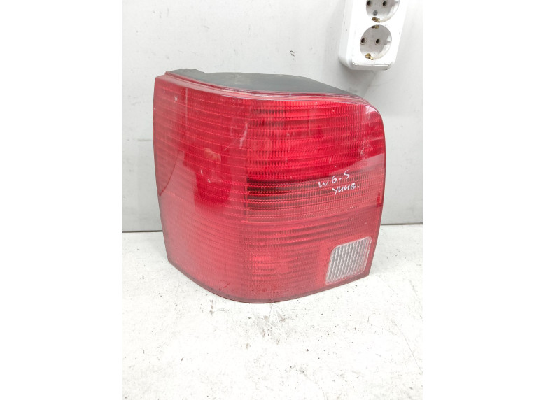 Фонарь задний левый к Volkswagen Passat, 1998г.