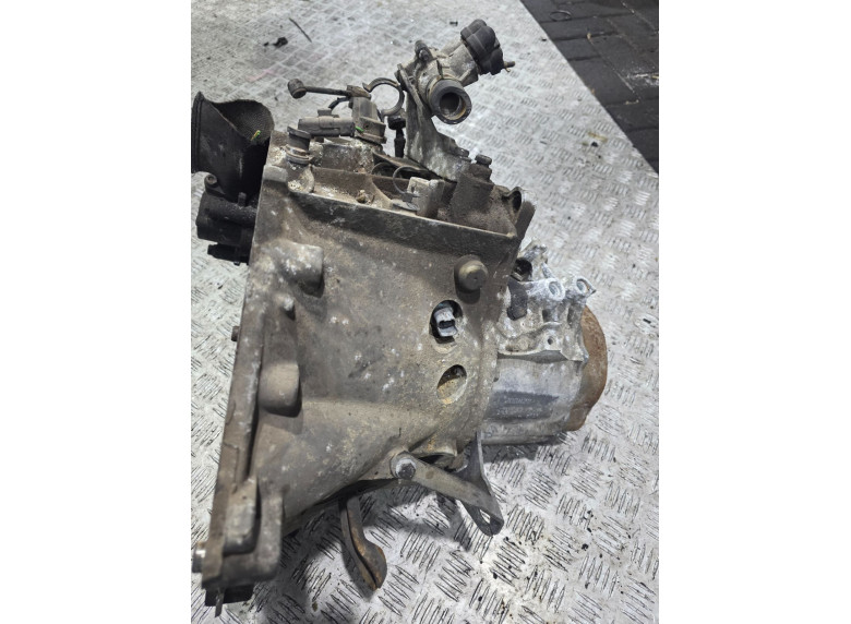 КПП механическая (МКПП) к Peugeot 206, 2002г.