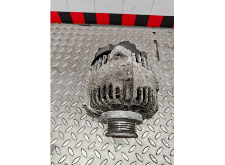 Генератор к Renault Megane, 2004г.