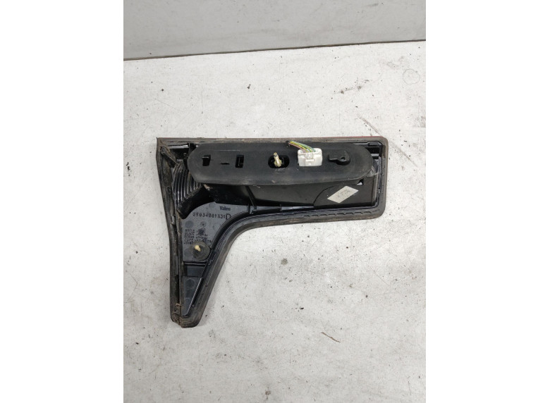 Фонарь крышки багажника правый к Citroen C5, 2007г.