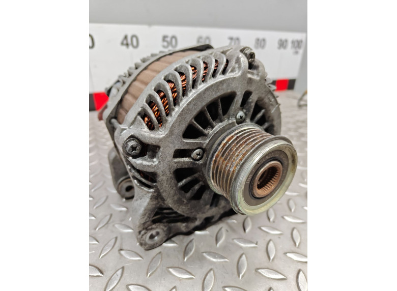 Генератор к Renault Megane, 2010г.