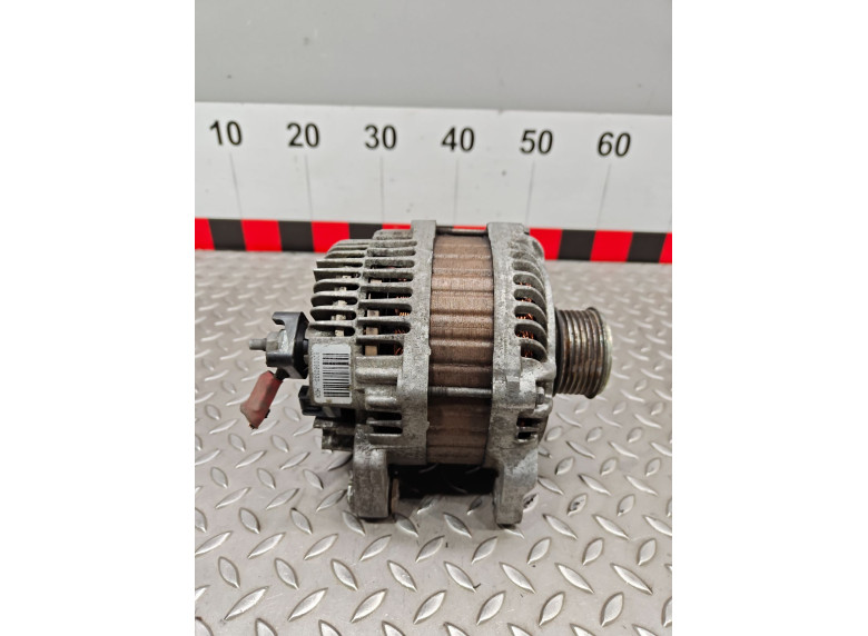 Генератор к Renault Megane, 2010г.