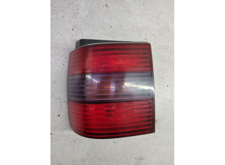 Фонарь задний левый к Volkswagen Passat, 1995г.