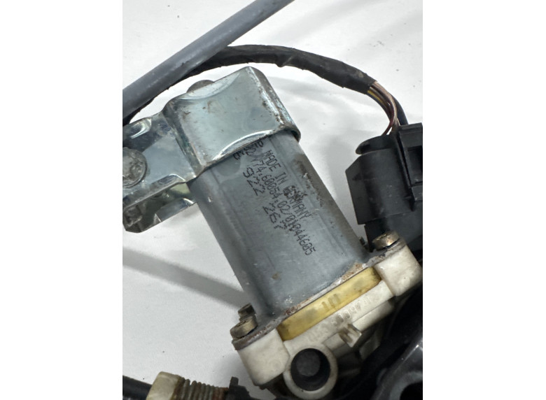 Стеклоподъемник передний левый к BMW 5 E60/E61, 2006г.