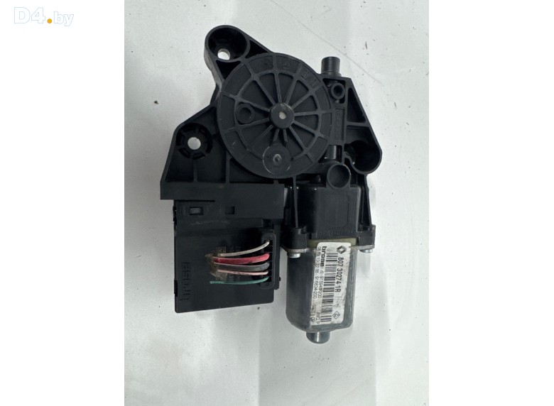 Моторчик стеклоподъемника передний правый к Renault GrandScenic undefined г.