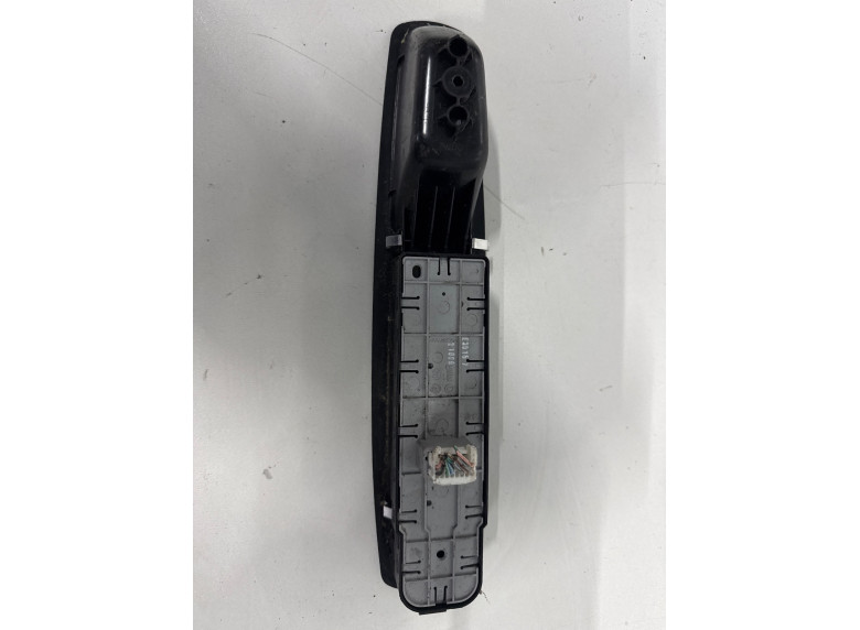 Блок управления стеклоподъемниками к Renault Scenic, 2009г.