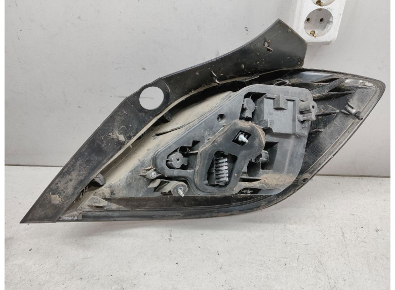 Фонарь задний левый к Opel Astra, 2005г.