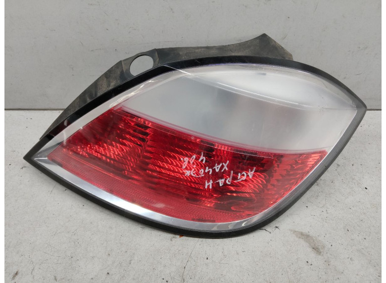 Фонарь задний правый к Opel Astra, 2005г.