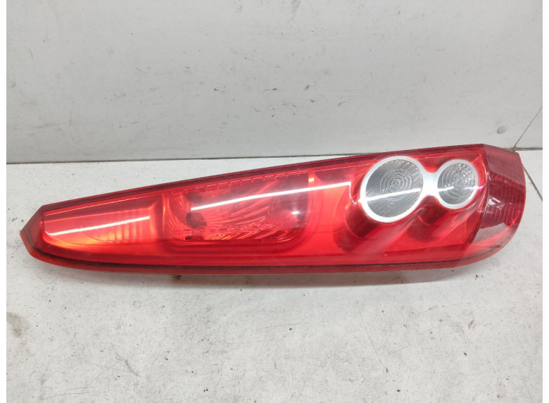 Фонарь задний левый к Ford Fiesta, 2006г.