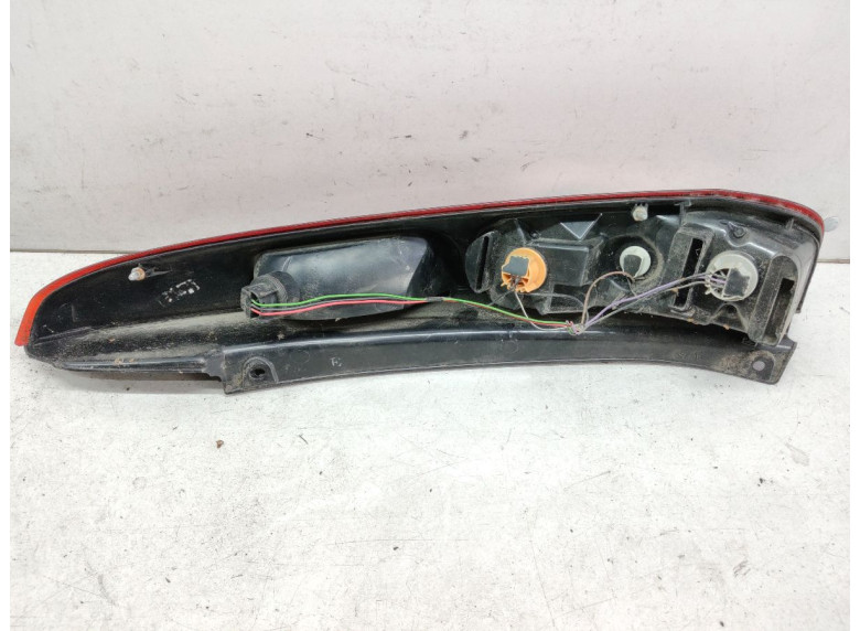 Фонарь задний левый к Ford Fiesta, 2006г.