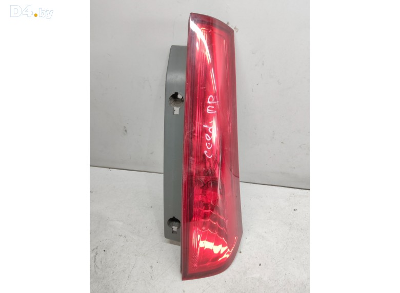 Фонарь задний правый к Kia Ceed undefined г.