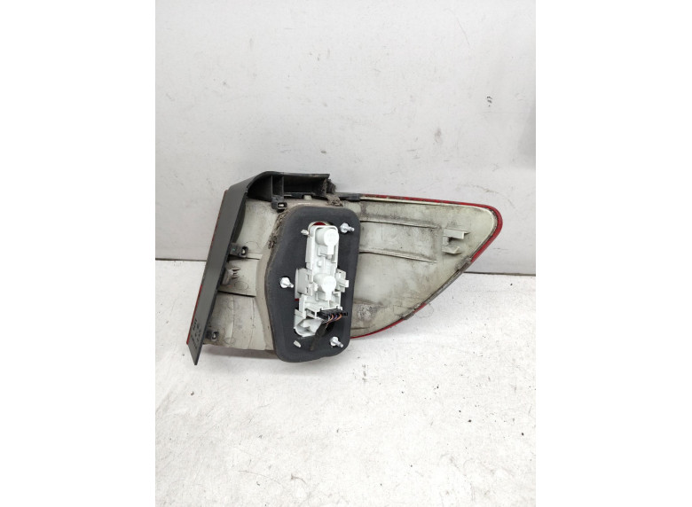 Фонарь задний левый к Mercedes B W245, 2005г.