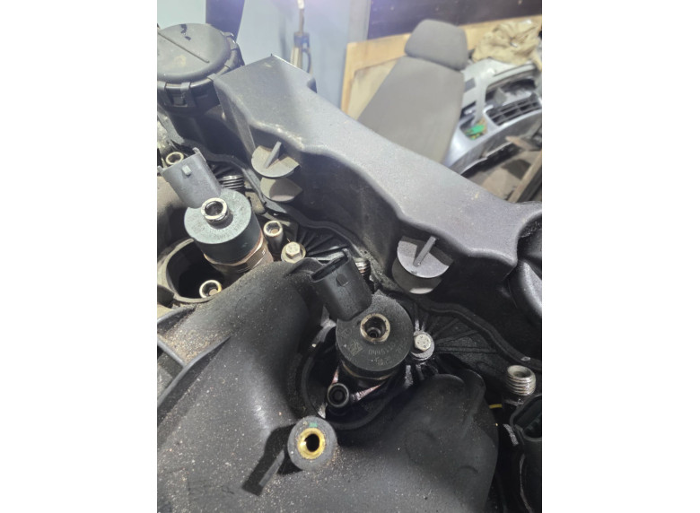 Форсунка к Volvo V50, 2008г.