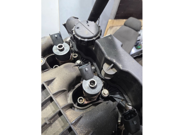 Форсунка к Volvo V50, 2008г.