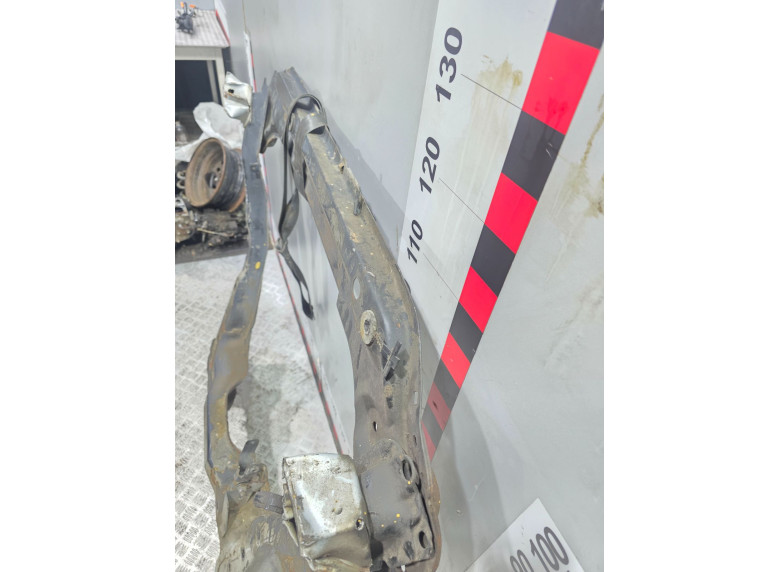 Балка под радиатор к Fiat Scudo, 2007г.