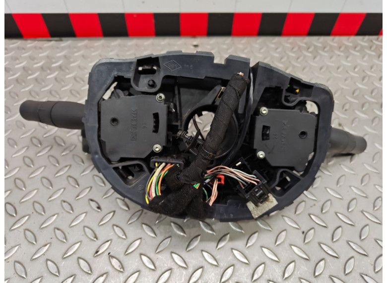 Переключатель подрулевой (стрекоза) к Renault Megane, 2006г.