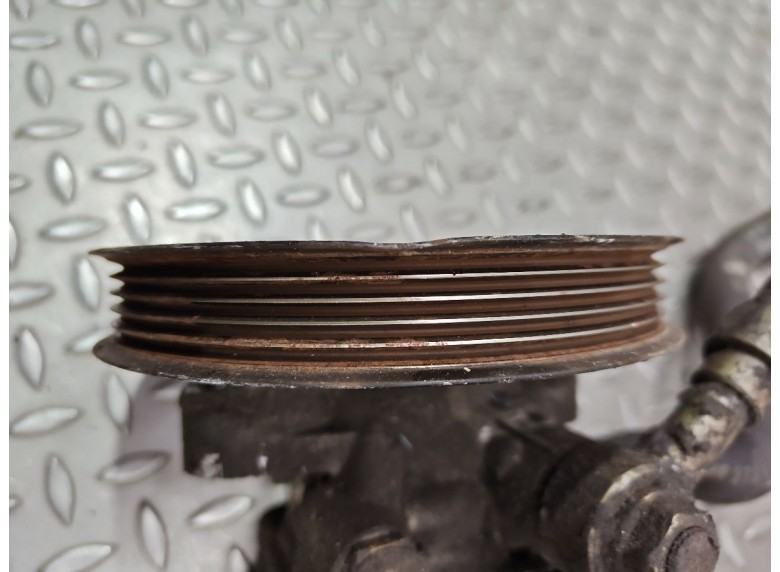 Насос гидроусилителя руля к Насос гидроусилителя руля к Mitsubishi SpaceStar 2002 г. Space Star