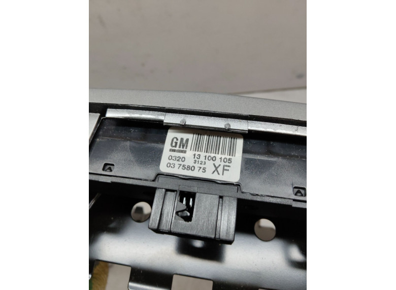 Рамка под магнитолу к Opel Zafira, 2011г.