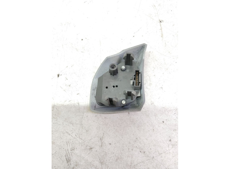 Кнопки руля к Opel Zafira, 2011г.