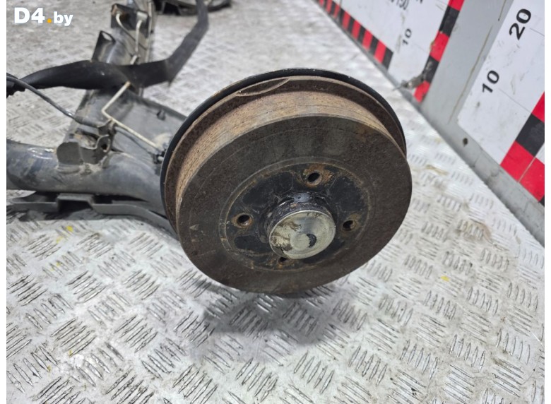 Ступица задняя левая к Dacia Logan 2016 г.