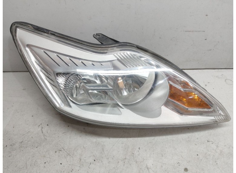 Фара правая к Ford Focus