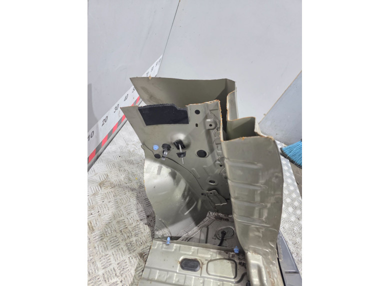 Четверть задняя правая к Dacia Duster, 2011г.