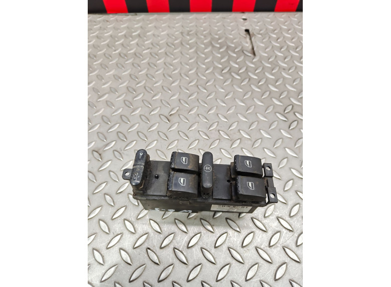 Блок управления стеклоподъемниками к Volkswagen Passat, 1997г.