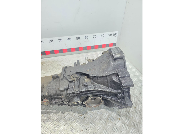 КПП механическая (МКПП) к Volkswagen Passat, 2002г.