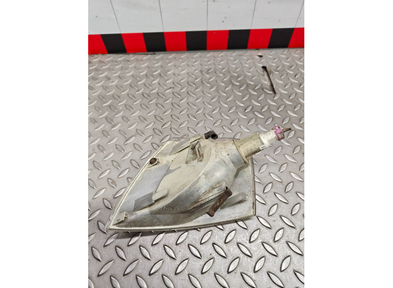 Поворотник правый к Volkswagen Passat, 1999г.