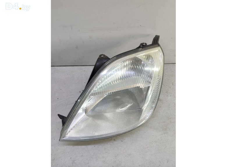 Фара левая к Ford Fiesta 2004 г.