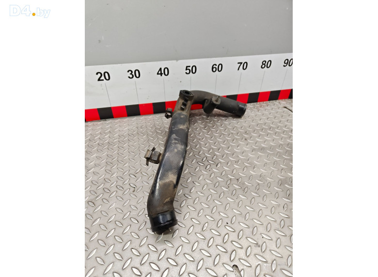 Патрубок интеркулера к Volkswagen Passat 2001 г.