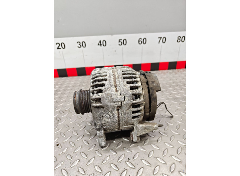 Генератор к Volkswagen Passat, 2001г.