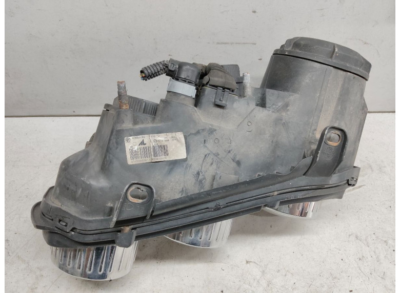 Фара левая к Alfa Romeo 159, 2007г.