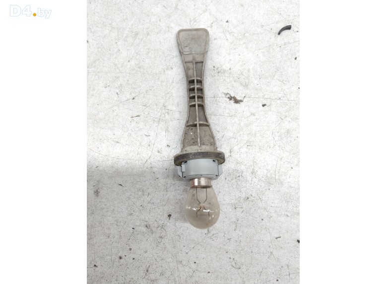 Патрон лампы указателя поворота к Volkswagen Sharan 2003 г.