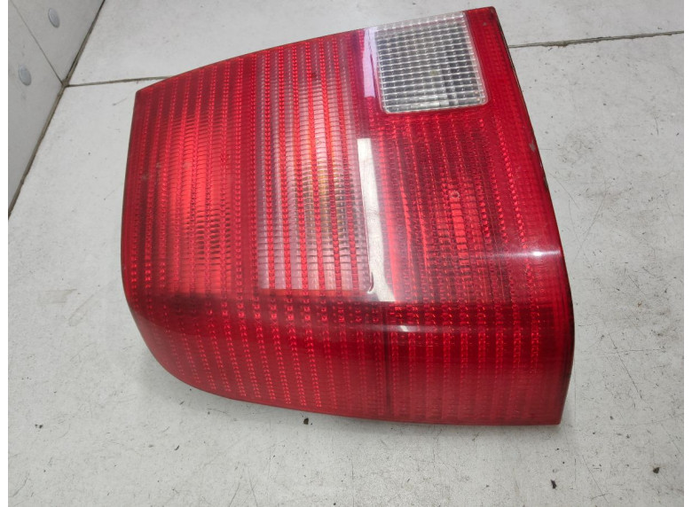 Фонарь задний левый к Фонарь задний левый к Volkswagen Passat 1998 г. Passat