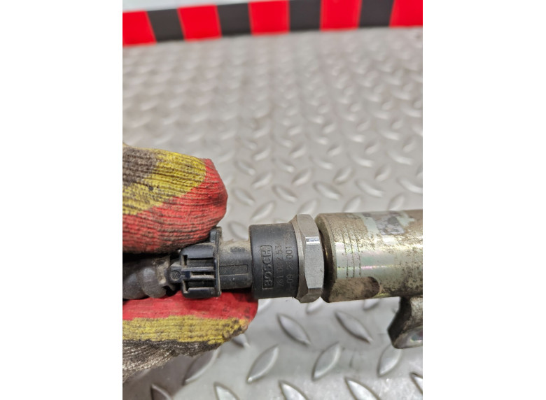 Датчик давления топлива к Iveco Daily, 2004г.