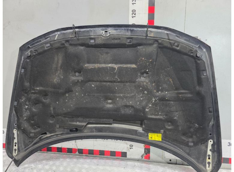 Шумоизоляция капота к Volvo V70, 2003г.