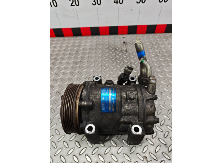 Компрессор кондиционера к Ford Focus, 2008г.