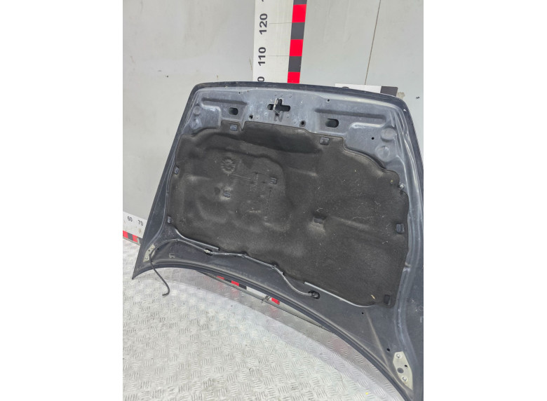 Шумоизоляция капота к Volvo V50, 2008г.