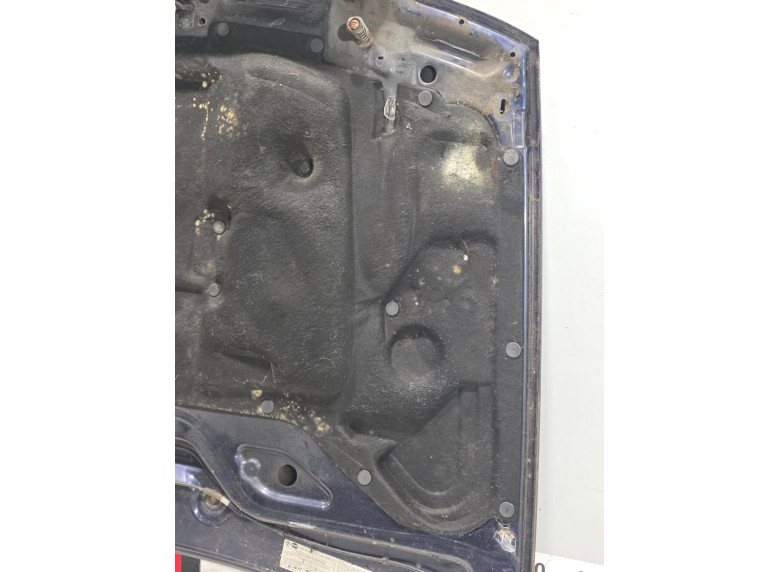 Шумоизоляция капота к Audi A6, 1995г.