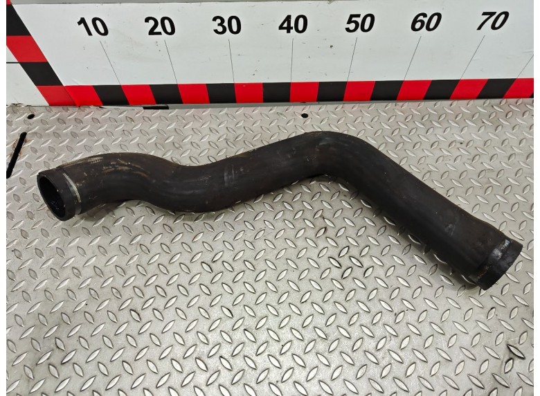 Патрубок интеркулера к Патрубок интеркулера к Fiat Ducato 2009 г. Boxer